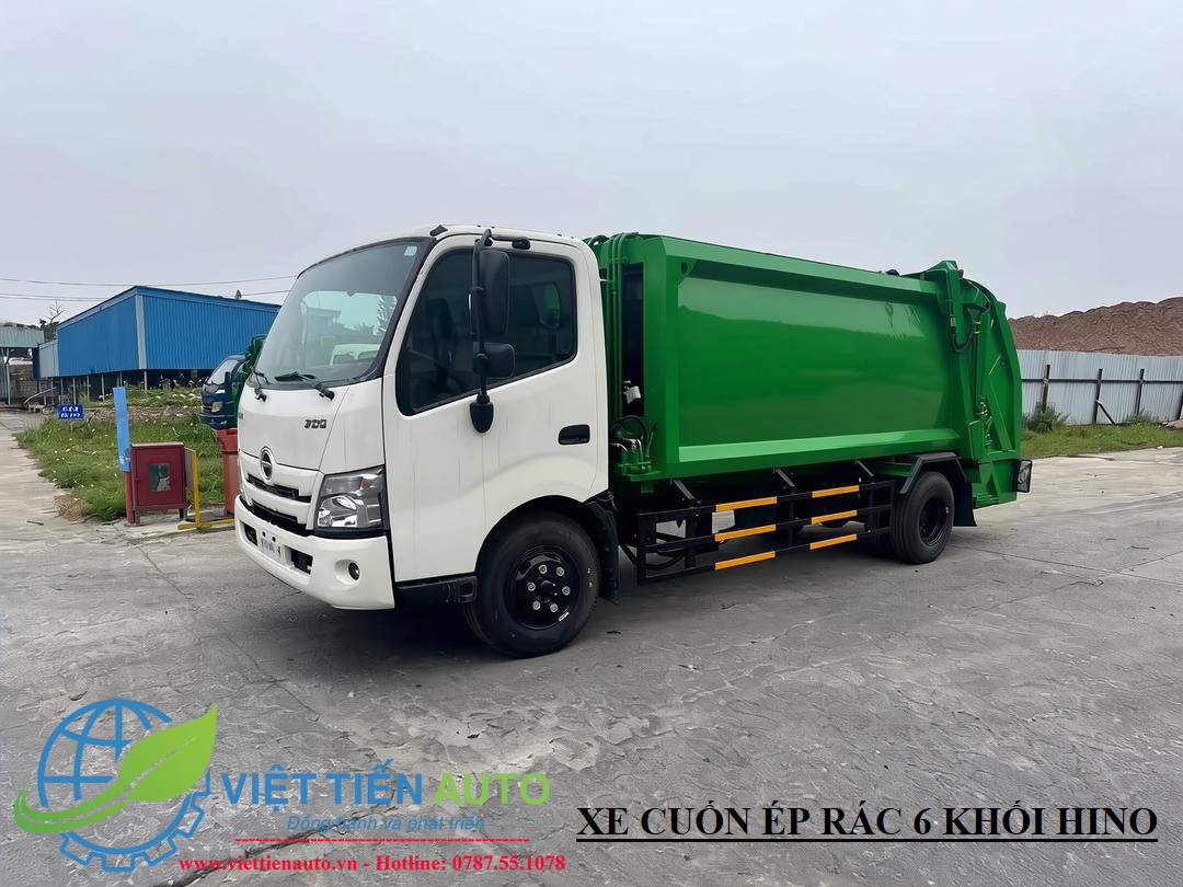 HINO XZU720 6-cubic-meter garbage compactor truck